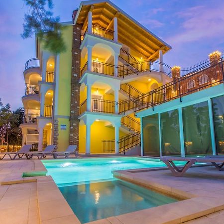 Palace Paulina Apartments Novi Vinodolski Dış mekan fotoğraf