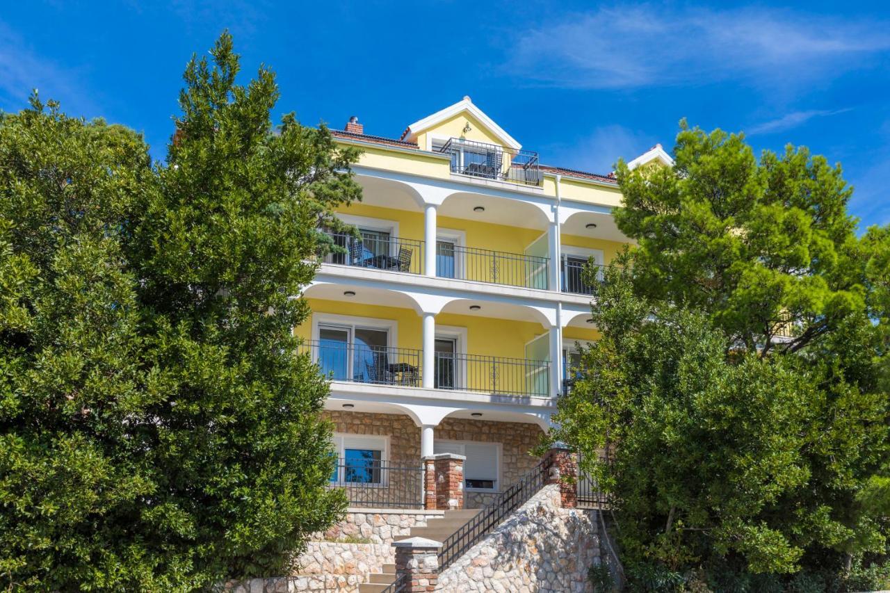 Palace Paulina Apartments Novi Vinodolski Dış mekan fotoğraf