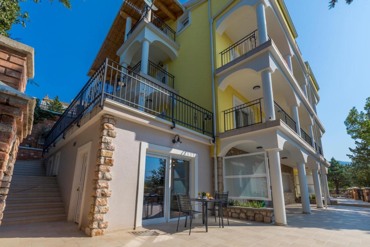 Palace Paulina Apartments Novi Vinodolski Dış mekan fotoğraf