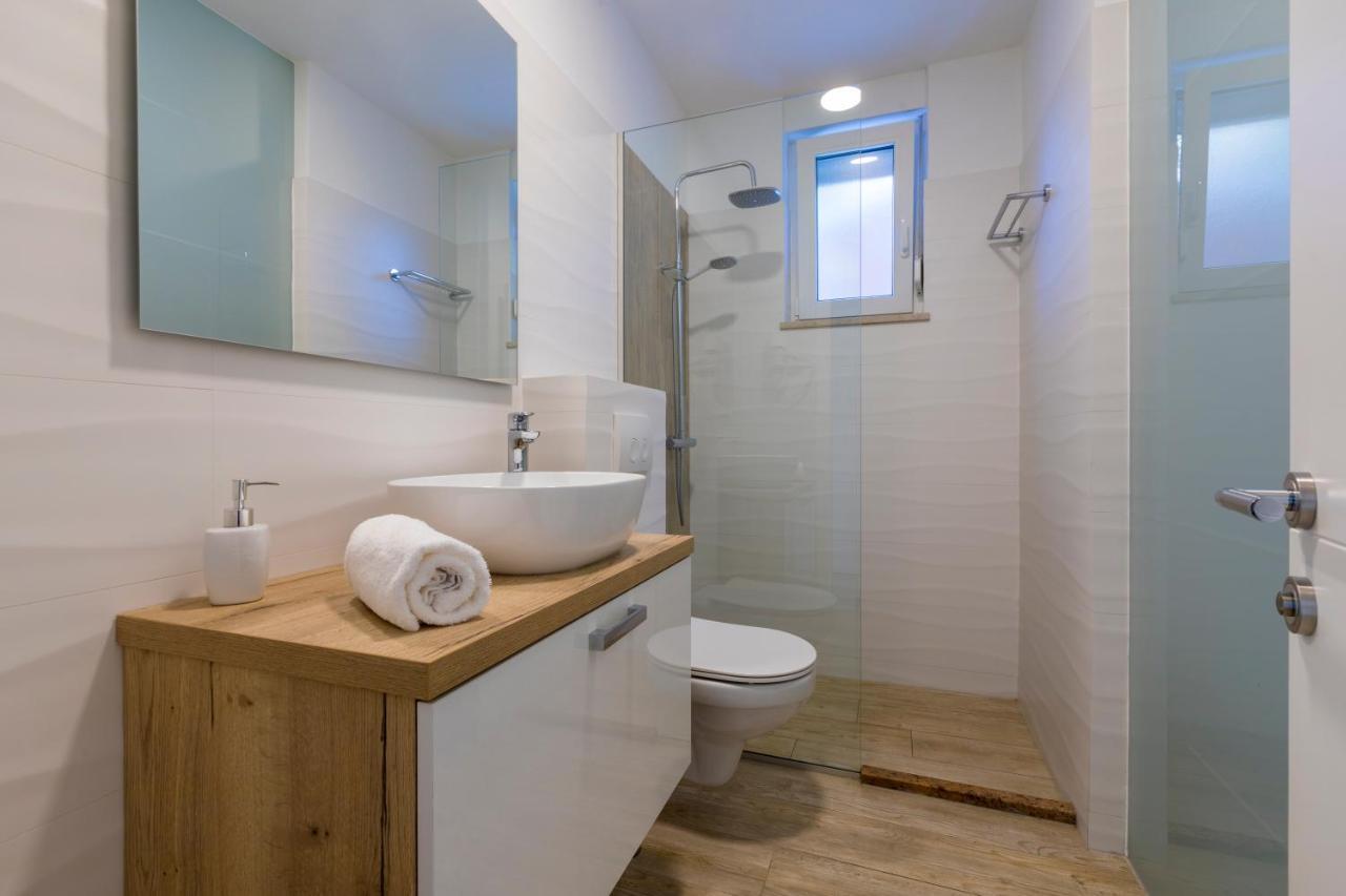 Palace Paulina Apartments Novi Vinodolski Dış mekan fotoğraf